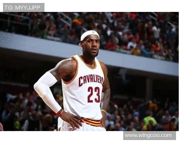 周伟专访:从青涩少年到篮球巨星的成长之路回顾 周伟专访:从青涩少年到篮球巨星的成长之路回顾