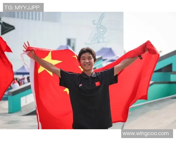 杭州飞盘队在滑板精英赛中以55分稳居积分榜首位 杭州飞盘队在滑板精英赛中以55分稳居积分榜首位